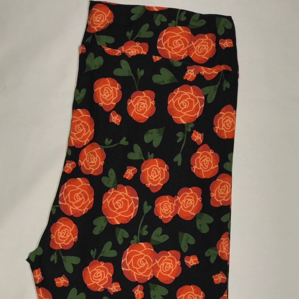 LuLaRoe 2018 Valentine TC2 Leggings